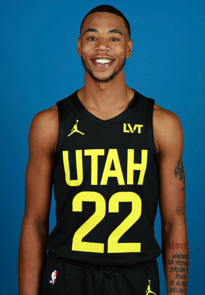 虽迟但到!勇士签下发展联盟侧翼 今夏首笔引援操作